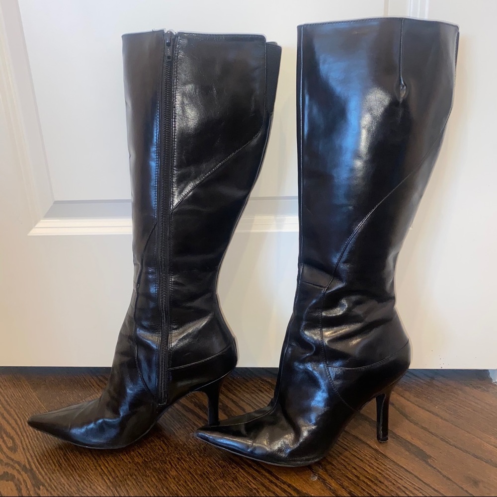 Nine West Pointy Toe Leather Boots. Size 9. Black.